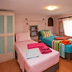 Tinos Habitart