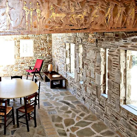 Tinos Habitart Villa