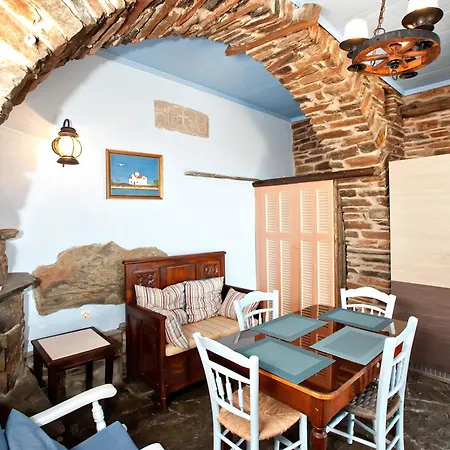 Tinos Habitart Villa