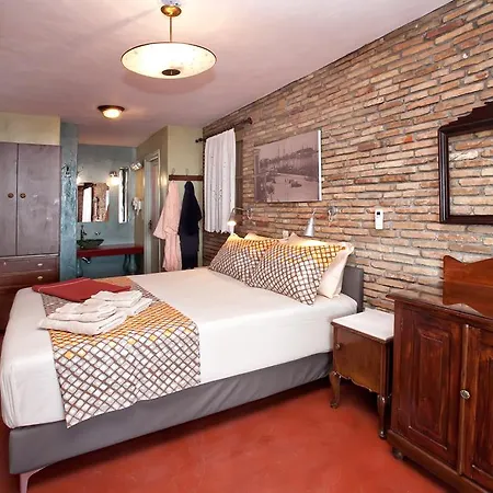 Tinos Habitart Triandáros